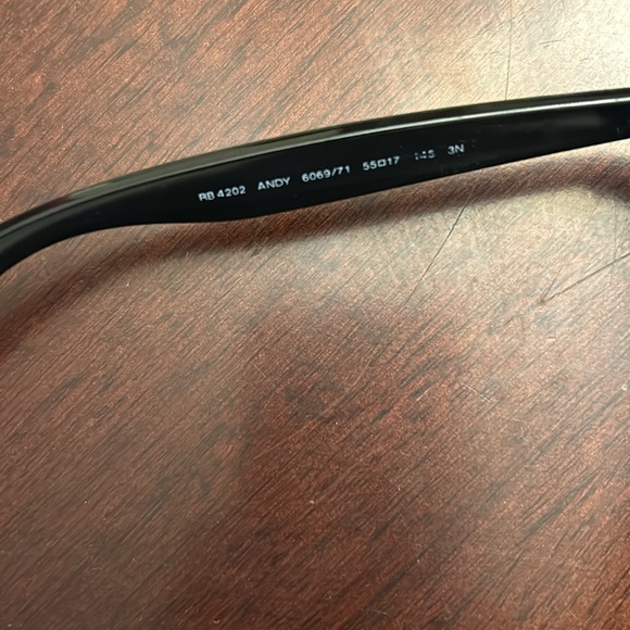 Ray Ban sunglasses - Picture 4 of 5